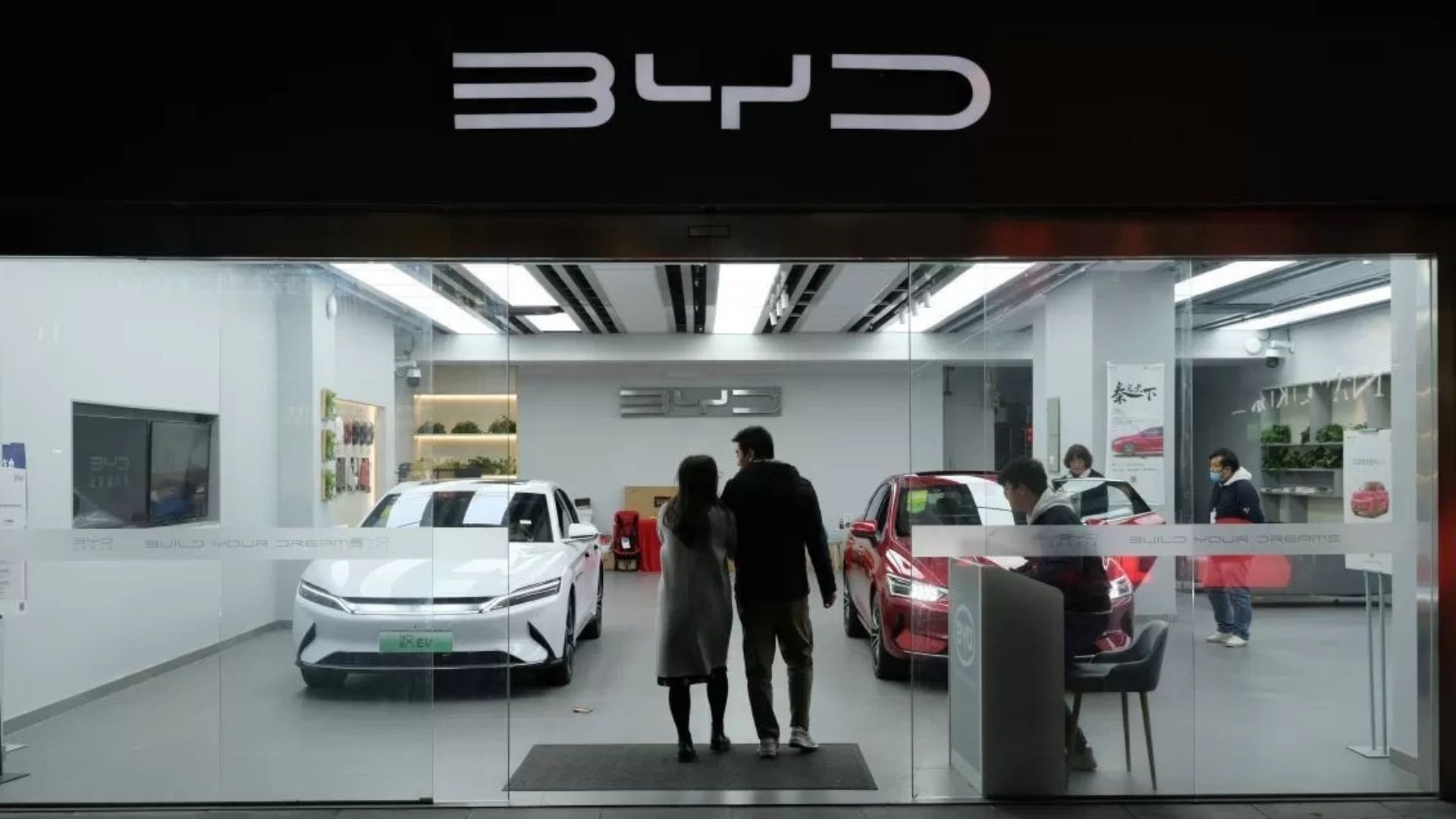 BYD India Crosses 10,000 EV Deliveries: A Major Milestone in Sustainable Mobility